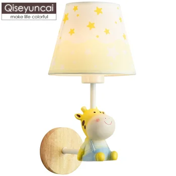 Qiseyuncai Скандинавски лесен стенен монтаж лампа за детска стая, сладък карикатура животни, нощни дървен стенен лампа за спални, безплатна доставка